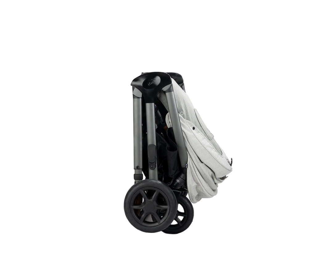 Coche Signature Finiti  Oyster Joie