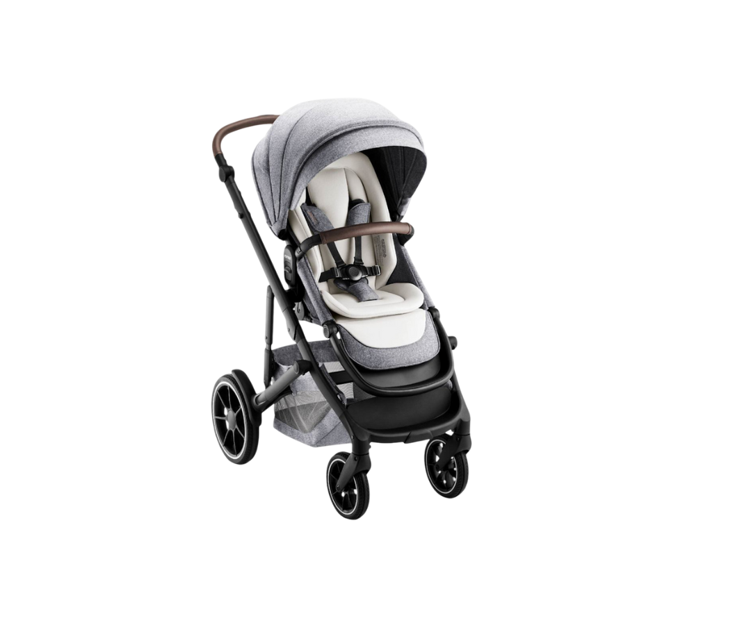 Coche De Lujo Tura | Pearl Römer