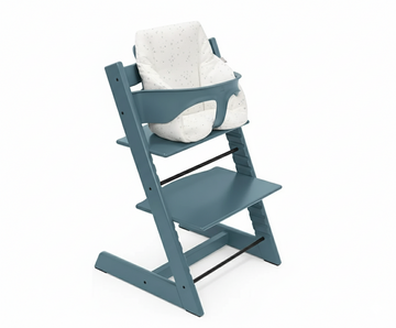 Combo Silla Tripp Trapp Y Baby Set | Fjord Blue (Gratis Baby Cushion)